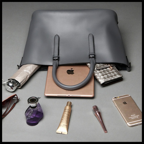 NEW Toulouse Tote Crossbody - Picture 5 of 8